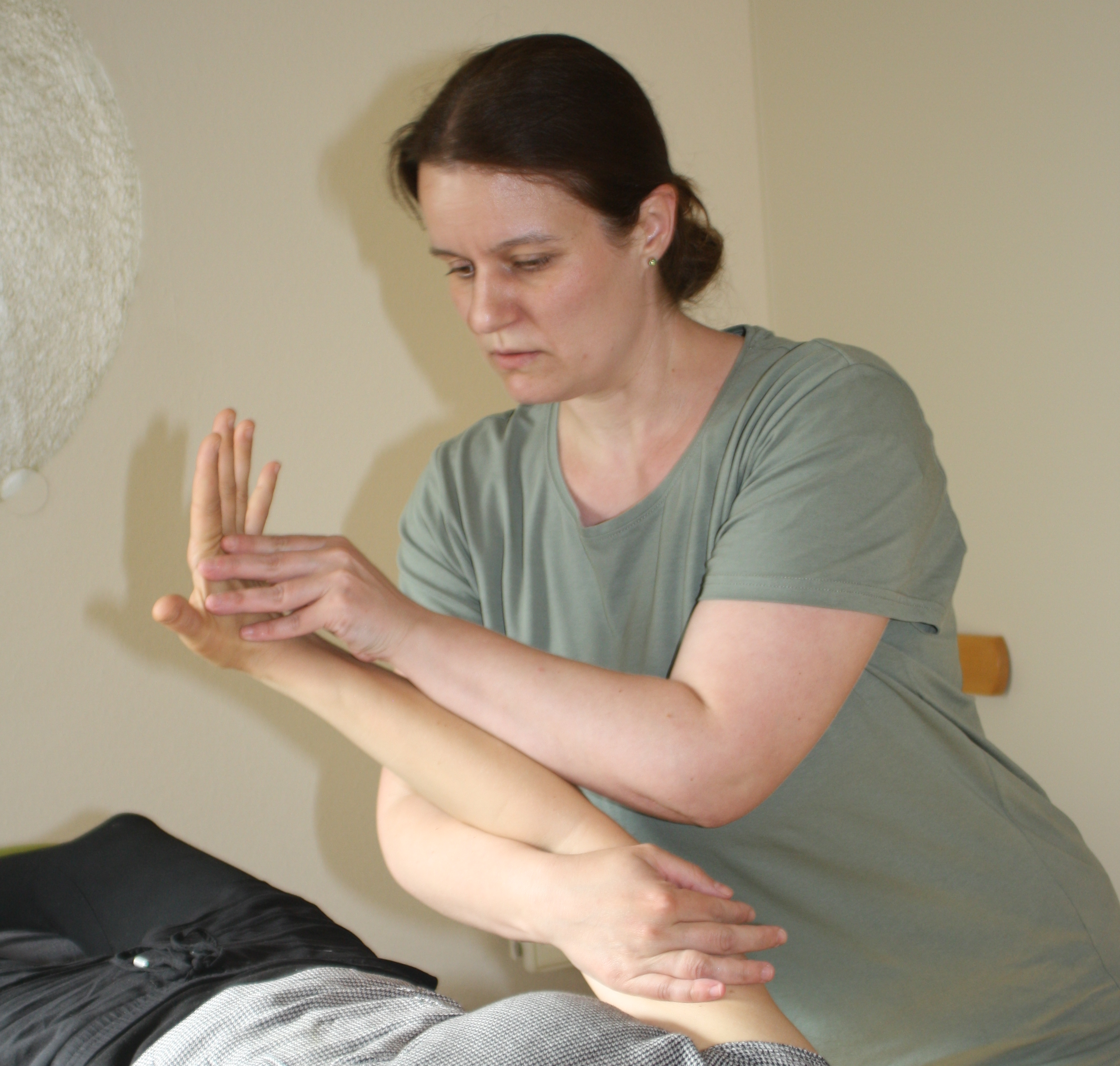 Neurologische Behandlung mit PNF